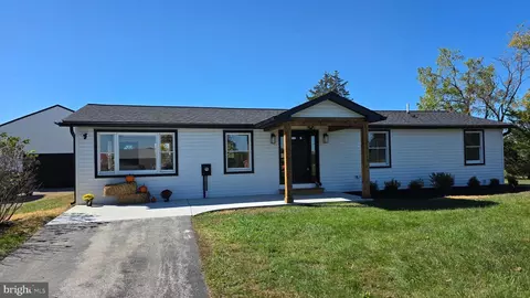 4010 Fringer Rd, Taneytown, MD 21787