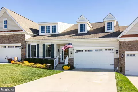 2785 Castlefield Dr #14, Manchester, MD 21102