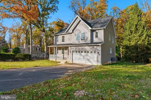 1036 Oak Dr, Westminster, MD 21158 photo 2