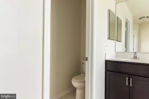 Entry Way - 209 Colbert St, Taneytown, MD 21787 photo 15 of 21