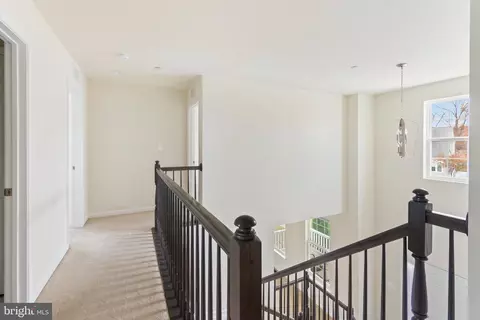 Entry Way - 209 Colbert St, Taneytown, MD 21787 photo 10 of 21