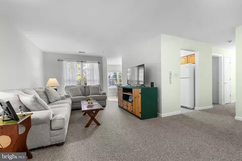 Living - 3840 Normandy Dr #2A, Hampstead, MD 21074 photo 1 of 1