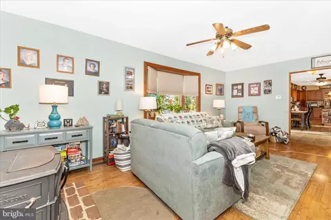 592 Scott Dr, Westminster, MD 21157 photo 26