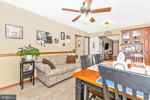 592 Scott Dr, Westminster, MD 21157 photo 17