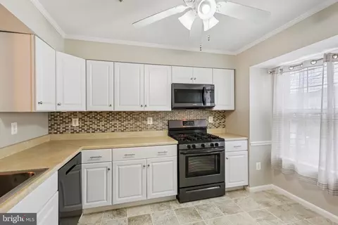 Kitchen - 4642 Marksman Ct, Hampstead, MD 21074 photo 3 of 3