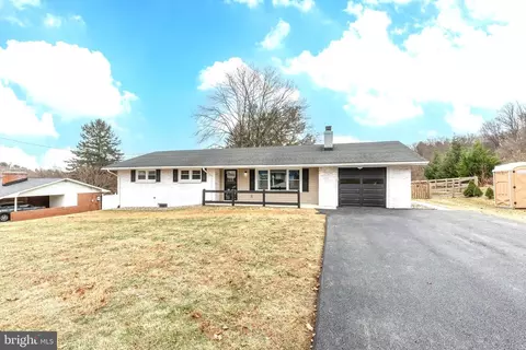819 Fairfield Ave, Westminster, MD 21157