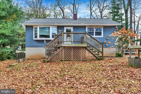 3923 Falls Rd, Manchester, MD 21102