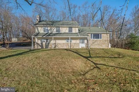 2701 Carrollton Rd, Finksburg, MD 21048
