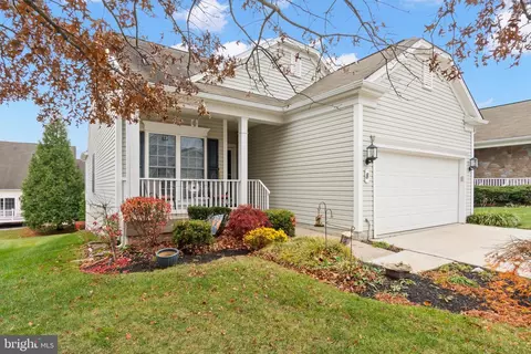 8 Hayride Ln #222, Taneytown, MD 21787