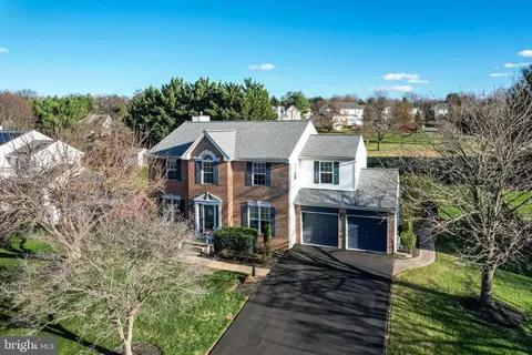 145 Federal Ann Ln, Westminster, MD 21157