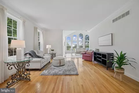 4206 Sequoia Dr, Westminster, MD 21157 photo 6