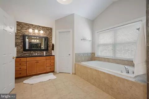 4206 Sequoia Dr, Westminster, MD 21157 photo 34