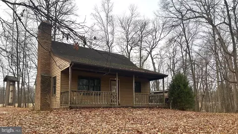 2199 Blacks School House Rd, Taneytown, MD 21787