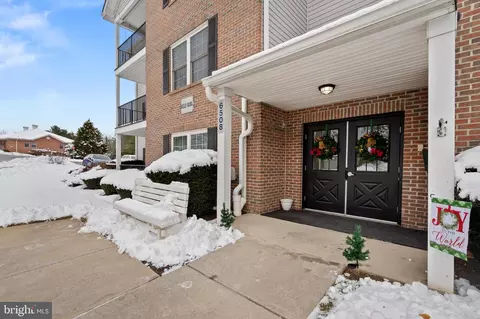 6508 Ridenour Way E #2A, Sykesville, MD 21784