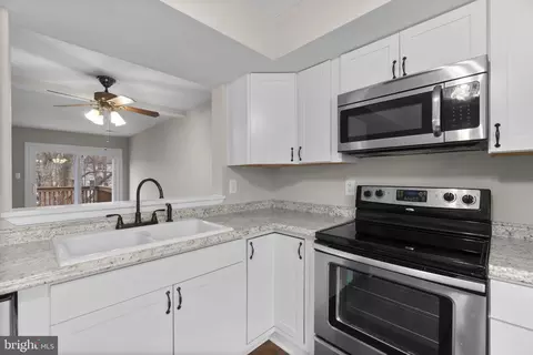 496 Silver Ct, Westminster, MD 21158 photo 12