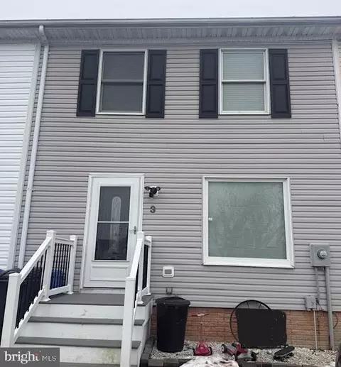 3 Courtland St, Taneytown, MD 21787