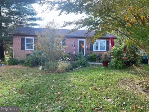 921 Fannie Dorsey Rd, Sykesville, MD 21784