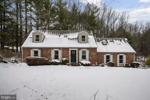 1928 Pine Knob Rd, Sykesville, MD 21784