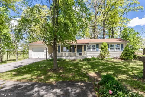 16 Leppo Rd, Westminster, MD 21158