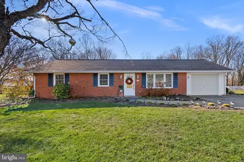 319 Wayne Ave, Westminster, MD 21157
