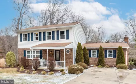 1284 Guadelupe Dr, Westminster, MD 21157