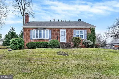 135 Smith Ave, Westminster, MD 21157