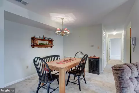 Dining - 3850 Normandy Dr #2B, Hampstead, MD 21074 photo 1 of 3