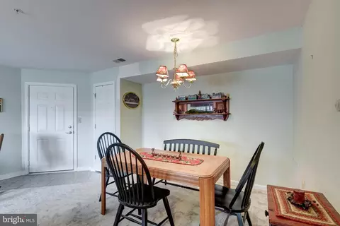 Dining - 3850 Normandy Dr #2B, Hampstead, MD 21074 photo 3 of 3