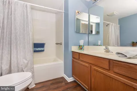 Bath - 3850 Normandy Dr #2B, Hampstead, MD 21074 photo 1 of 2