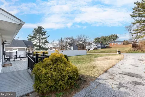 Exterior - 413 Oak Ave, Westminster, MD 21157 photo 10 of 10