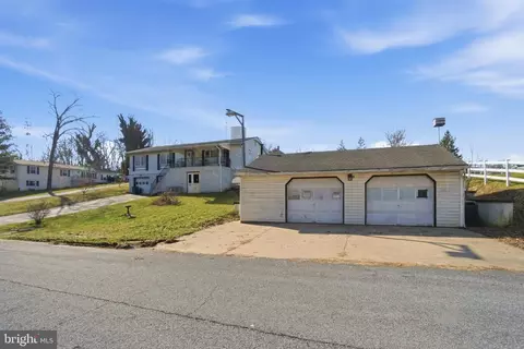 314 E Broadway St, Union Bridge, MD 21791