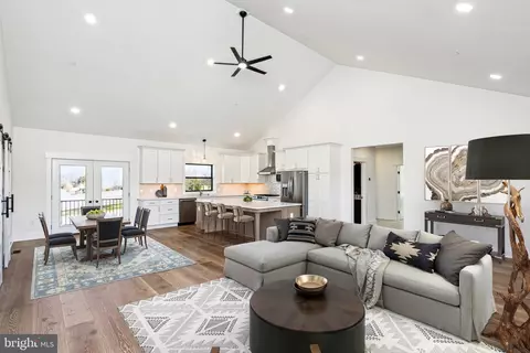 3651 Hanover Pike, Manchester, MD 21102