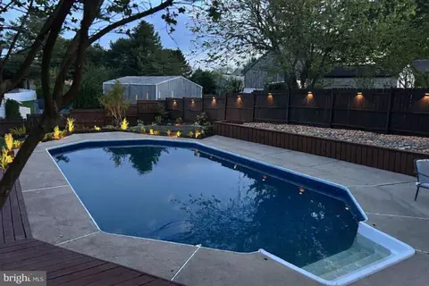 Exterior - 806 Clearview Ave, Hampstead, MD 21074 photo 13 of 13