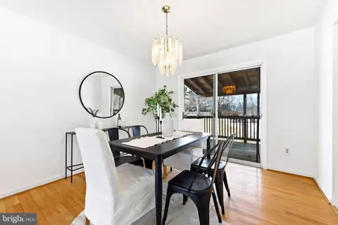 Dining - 4579 Dave Rill Rd, Hampstead, MD 21074 photo 3 of 3