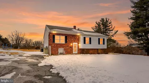 Exterior - 4579 Dave Rill Rd, Hampstead, MD 21074 photo 5 of 5