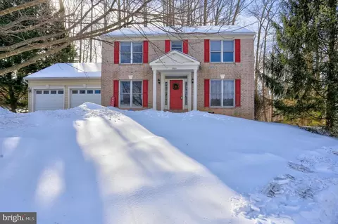 2205 Edenbrooke Ct, Sykesville, MD 21784