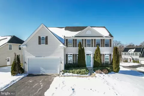 379 Meadow Creek Dr, Westminster, MD 21158