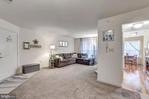 Living - 3850 Normandy Dr #3A, Hampstead, MD 21074 photo 2 of 2
