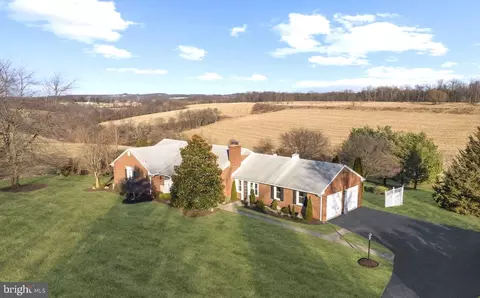 7001 Watersville Rd, Mount Airy, MD 21771