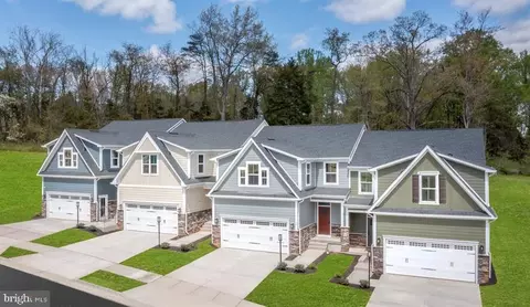 5188 Helton Dr, Sykesville, MD 21784