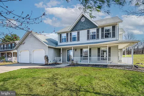 575 Crossbridge Dr, Westminster, MD 21158
