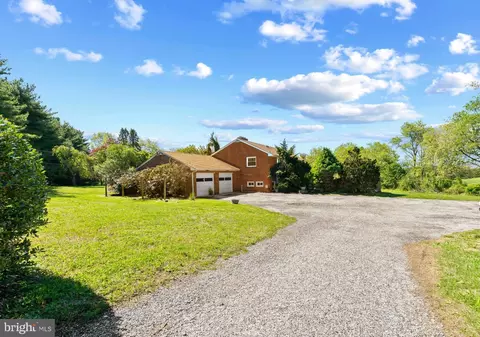 5422 Woodbine Rd, Woodbine, MD 21797