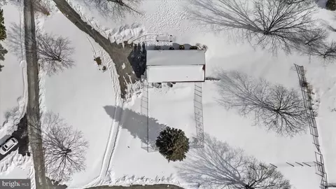 View/Area - 1850 Albert Rill Rd, Hampstead, MD 21074 photo 2 of 12