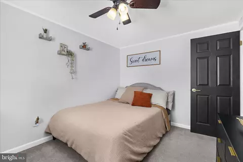 Bedroom - 1850 Albert Rill Rd, Hampstead, MD 21074 photo 3 of 6