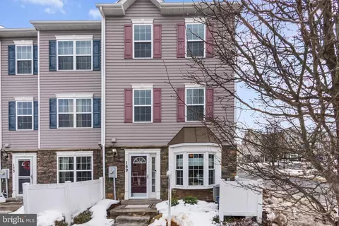 1819 Cassandra Dr #169, Eldersburg, MD 21784