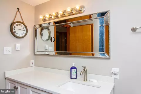 Bath - 9 Sullivan Rd, Westminster, MD 21157 photo 4 of 8