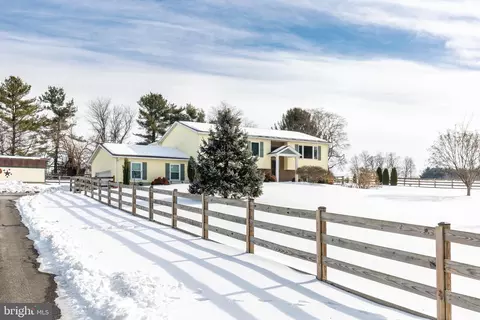 Exterior - 4316 Utz Rd, Hampstead, MD 21074 photo 15 of 17