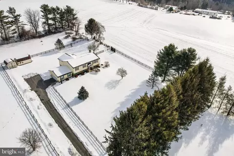 View/Area - 4316 Utz Rd, Hampstead, MD 21074 photo 3 of 10
