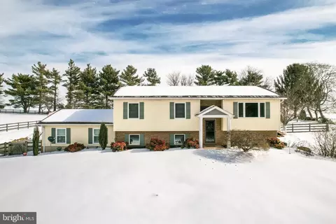 Exterior - 4316 Utz Rd, Hampstead, MD 21074 photo 4 of 17
