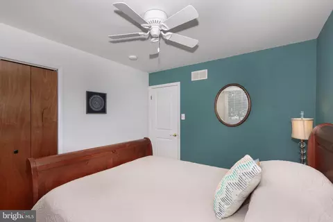 Bedroom - 4316 Utz Rd, Hampstead, MD 21074 photo 2 of 10
